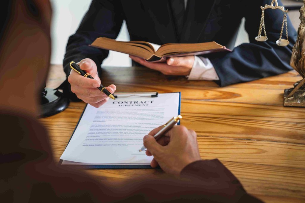 How the Best Lawyer in Dubaii Delivers Tailored Legal Solutions